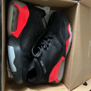 Jordan Men's Point Lane/Infrared